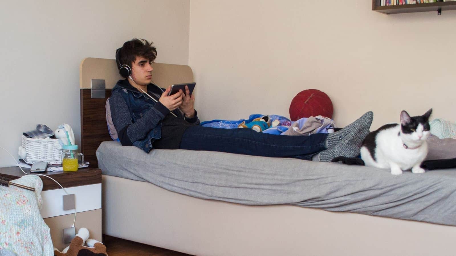 70 Creative Ideas How To Get Your Teenager Out Of Their Room