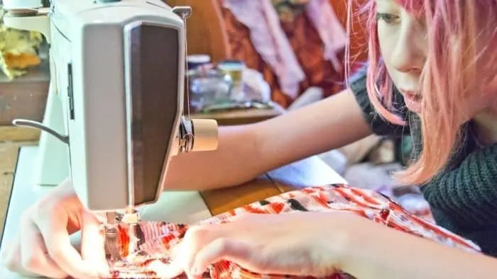 hobbies for teenage girls sewing