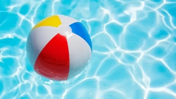 beach ball squirt pool game