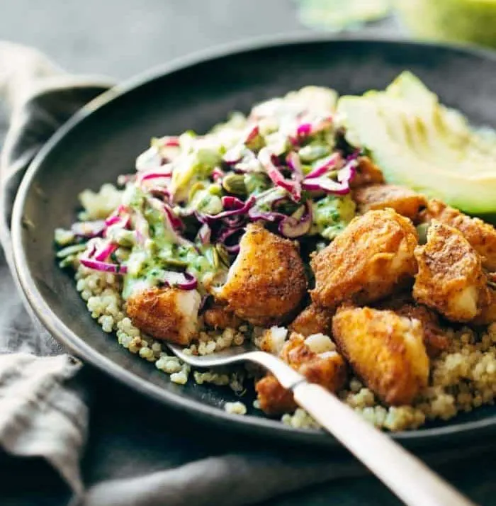 school lunch idea for teens spicy tuna bowl