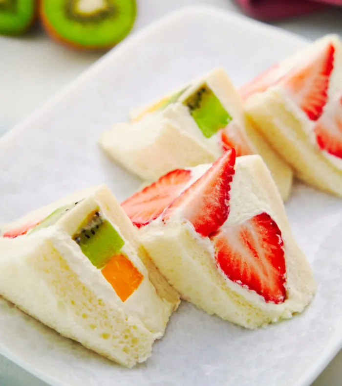 lunch for teens Japanese fruit sandwiches