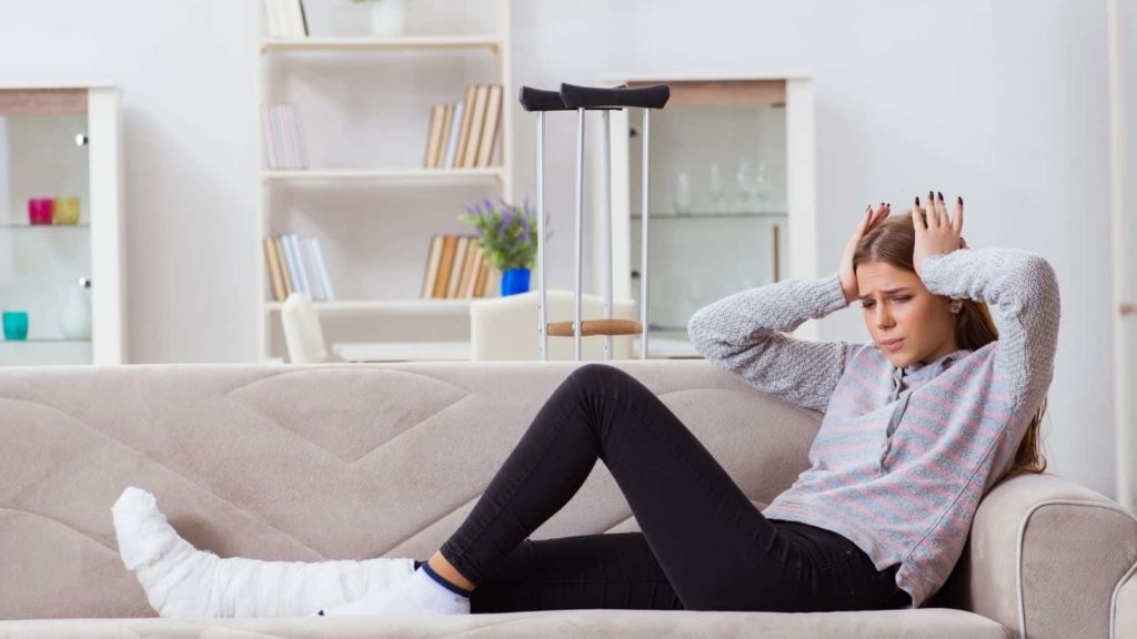 Practical & Fun Activities For Teenagers With A Broken Leg Or Arm