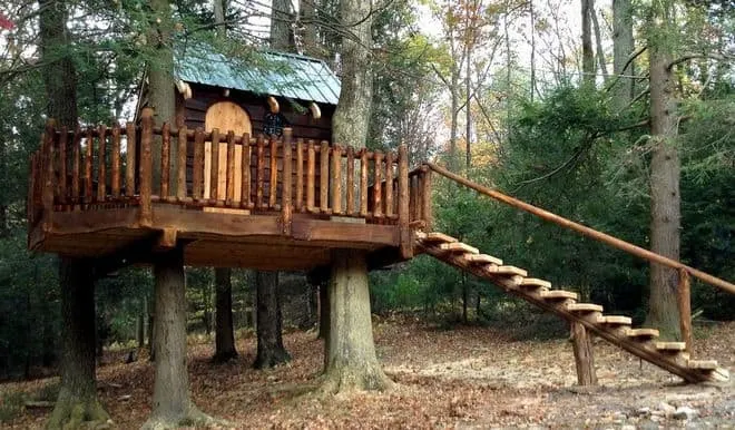 treehouse porch ideas
