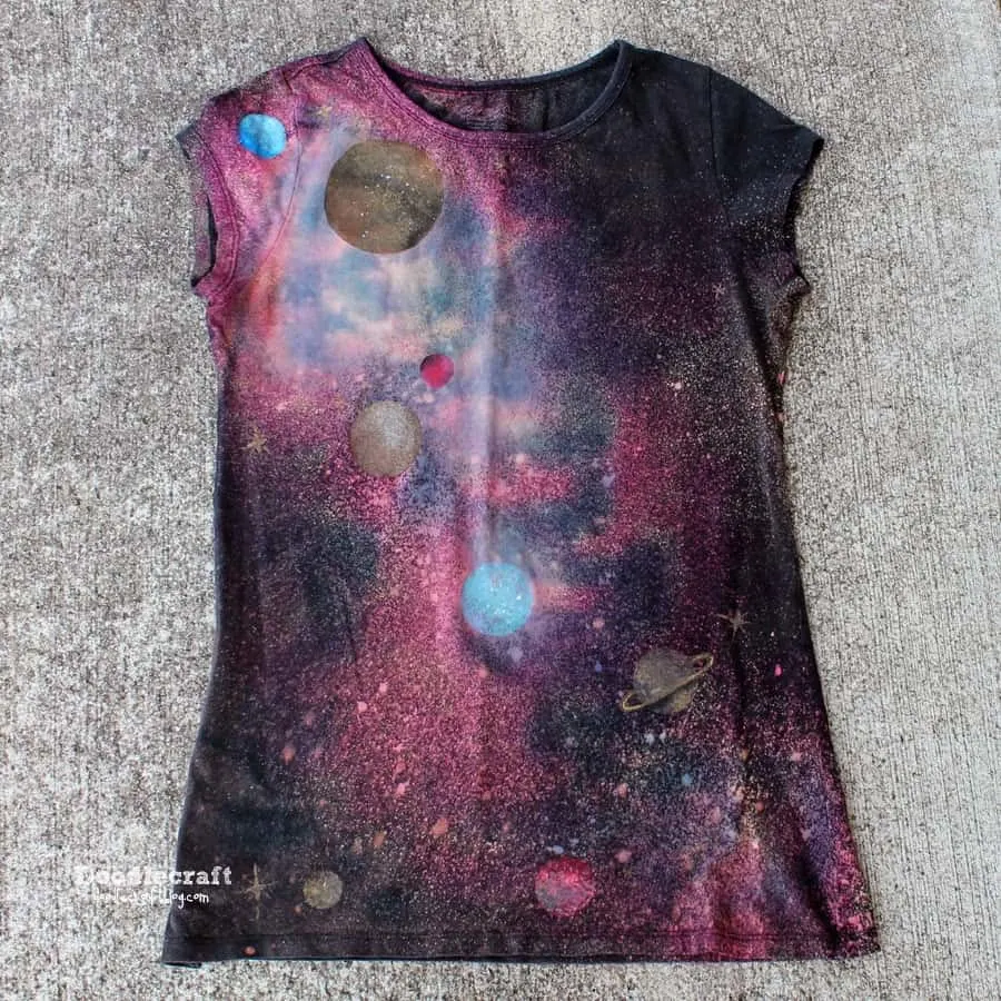 iLoveToCreate Blog: Galaxy Twist Bleach Tie Dye Shirt