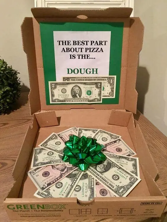 money-gift-idea-pizza-box