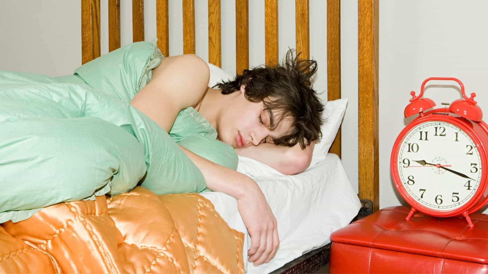 Should I Let My Teenager Sleep All Day? 