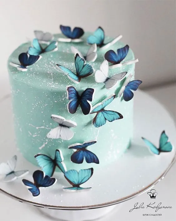 Butterflies cake